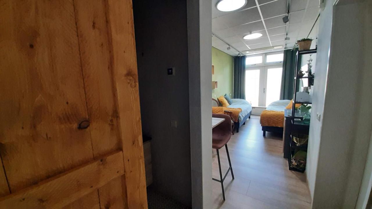 Gastenverblijf Nummer 1 Sommelsdijk Extérieur photo